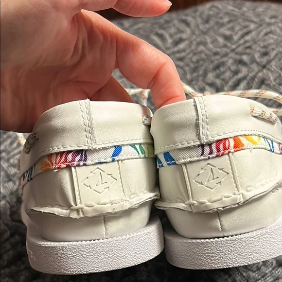 Sperry Men's Authentic Original Pride 2-Eye White/Rainbow Boat Shoes, Size 10 - Picture 8 of 12